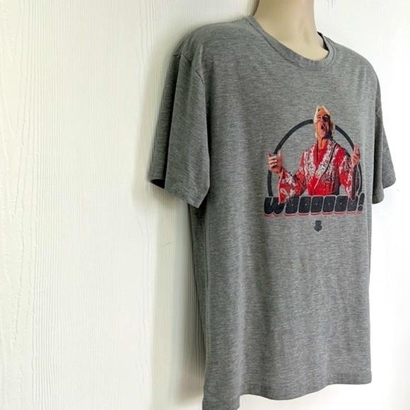 Gildan - Woooooo Ric Flair 80s Graphic WWE Gray Short Sleeve T Shirt Size XL - Picture 4 of 9